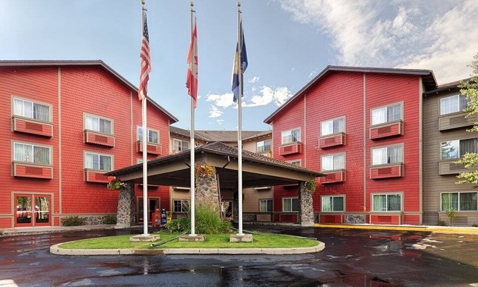 Whitefish Hotel | Best Western Rocky Mountain Lodge