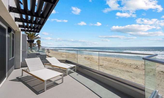 Mission Beach Condo | Bluewater Oceanfront 2 South | Mission Beach 4 BR