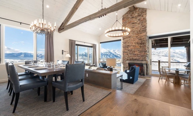 Spring Creek Ranch House | Boundary JH: Mountain Vista Luxury Townhome