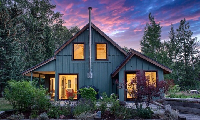 Hailey House | Charming Scandinavian Modern Riverfront Fishhouse