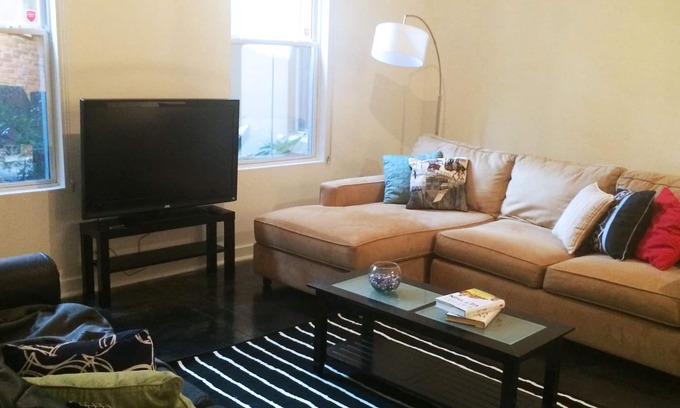 Midtown Condo | Contemporary Urban 2Bd/2Ba Condo Heart of Midtown