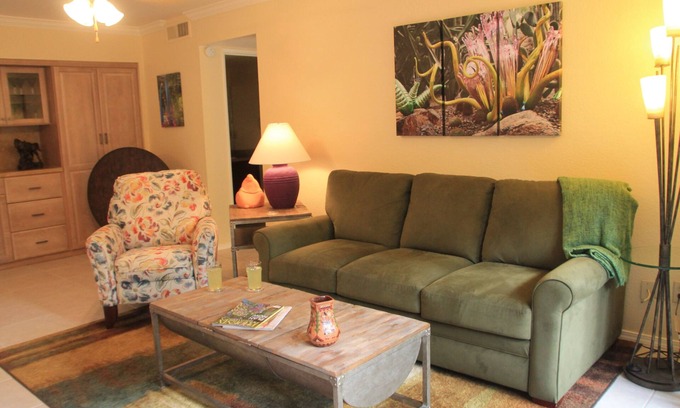 South Scottsdale Condo | Corner Unit With Two Patios - walking distance to Old Town.