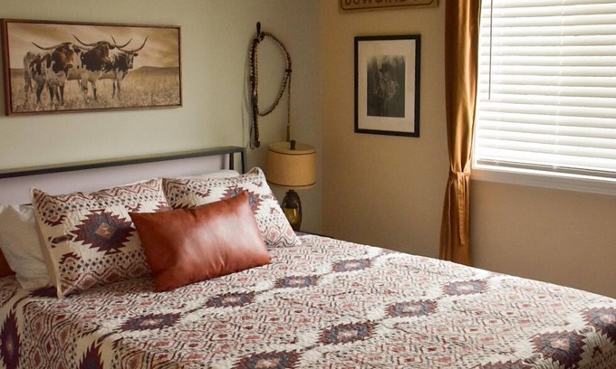 Shelby Condo | Cowboy Condo in Charming Shelby