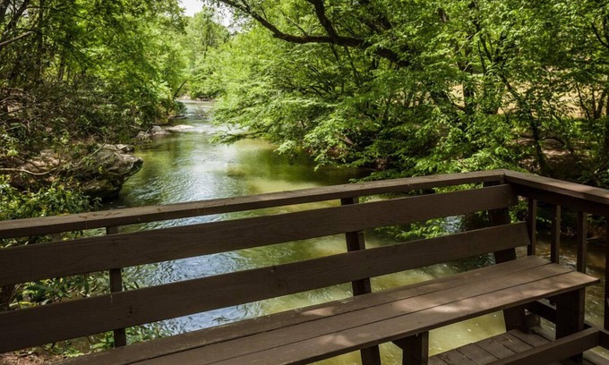 Ellijay Cabin | Dancing Waters - River Front, Fishing, Game Room