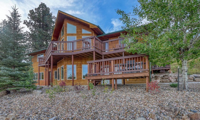 Deadwood House | Deadwood Nightlife, Black Hills Adventures, and a Fun-Filled Home!