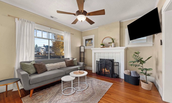 Spokane House | Discover Spokane from our Charming Spokane Home!