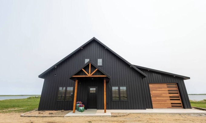 McIntosh County Cabin | Dry Lake Lodge - On the shore of Dry Lake