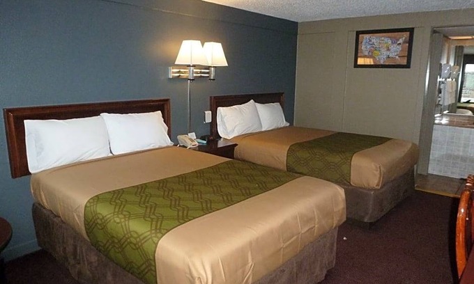 South Hills Hotel | Econo Lodge Pittsburgh I-79