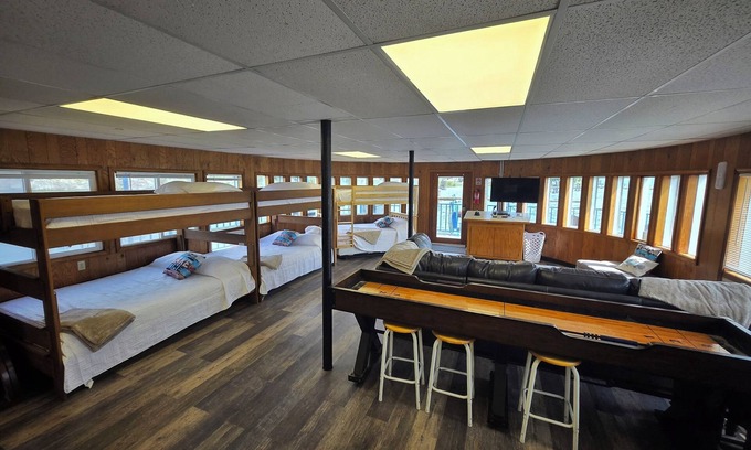 Somers Boat Rental | FLOATING HOUSE on Flathead Lake, kayaks, rooftop decks, watercraft rentals!