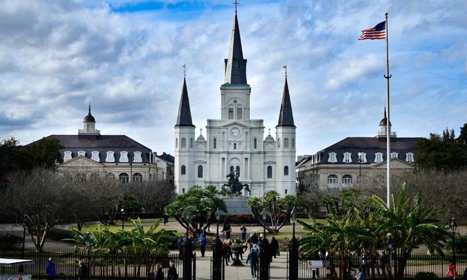 French Quarter Apartment | French Quarter Delight 1