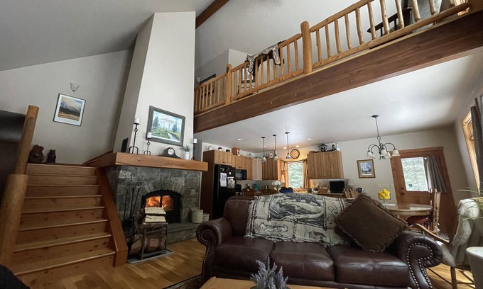 Whitefish House | Glacier Bliss Retreat-Relax and Refresh
