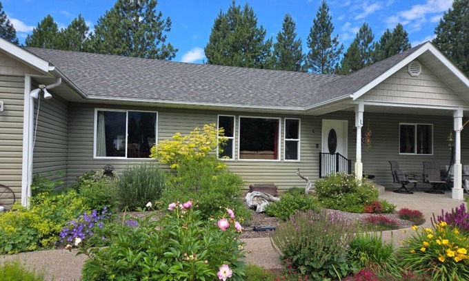 Columbia Falls House | Glacier is OPEN! Close to West Glacier! Some DATES AVAILABLE! COZY, QUIET!