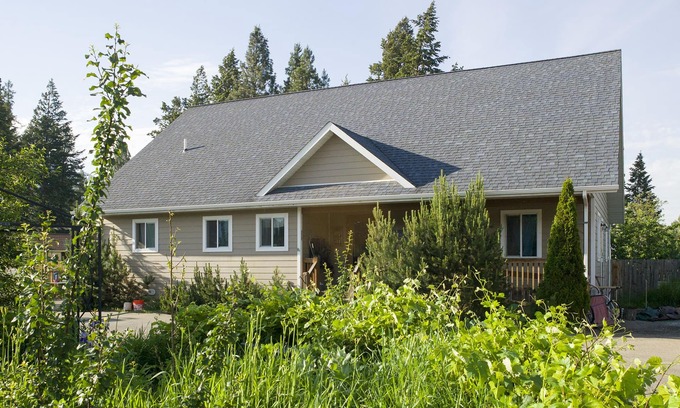 Columbia Falls Apartment | Glacier National Park family-friendly flat