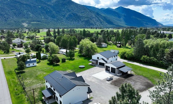 Columbia Falls Apartment | Glacier Retreat Estates- Sweeping Mountain Views