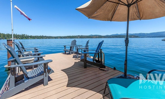 Hayden View Estates House | Hayden Lake Waterfront | 6 Adults 6 Kids w/Hot Tub