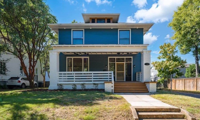 Five Points South House | Historic Birmingham Home: Family-Friendly & Spacious!