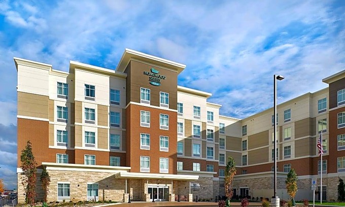 Oakley Hotel | Homewood Suites by Hilton Cincinnati-Midtown, OH