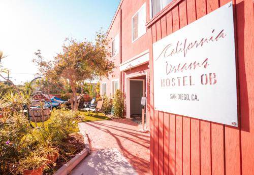 Point Loma Heights Hostel | Hostel ∙ 2 guests