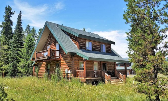 Island Park Hostel | Hostel ∙ 8 guests