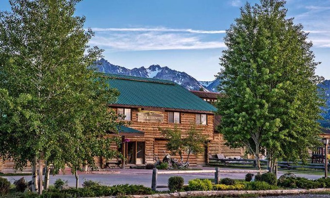 Stanley Hotel | Hotel ∙ 6 guests