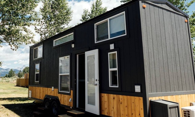Tetonia House | House ∙ 1 bedroom ∙ 4 guests