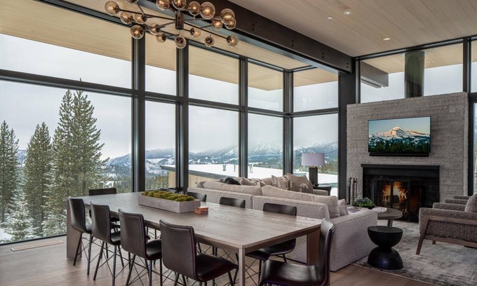 Big Sky House | House ∙ 4 bedrooms ∙ 10 guests