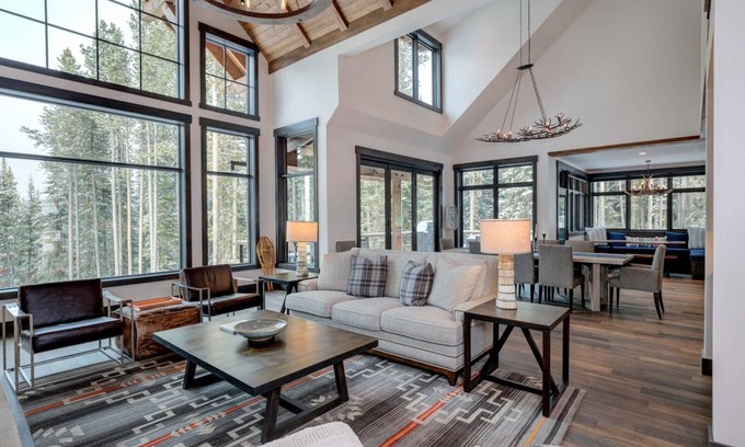 Big Sky House | House ∙ 5 bedrooms ∙ 12 guests