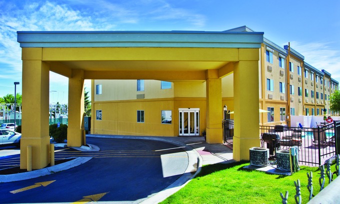 Helena Hotel | La Quinta by Wyndham Helena