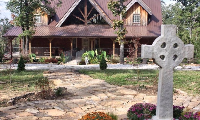 Compton Cabin | Lodge ∙ 1 bedroom ∙ 2 guests
