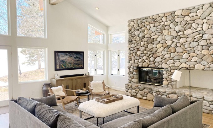Elkhorn Village House | Luxury Sun Valley Ski Chalet with Baldy views - 4,490 sqft