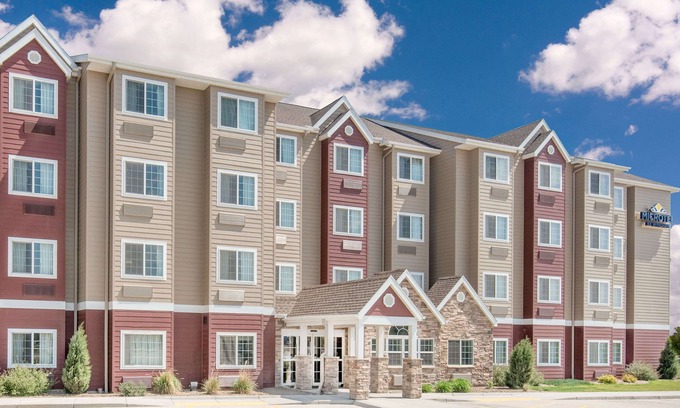 Sidney Hotel | Microtel Inn & Suites