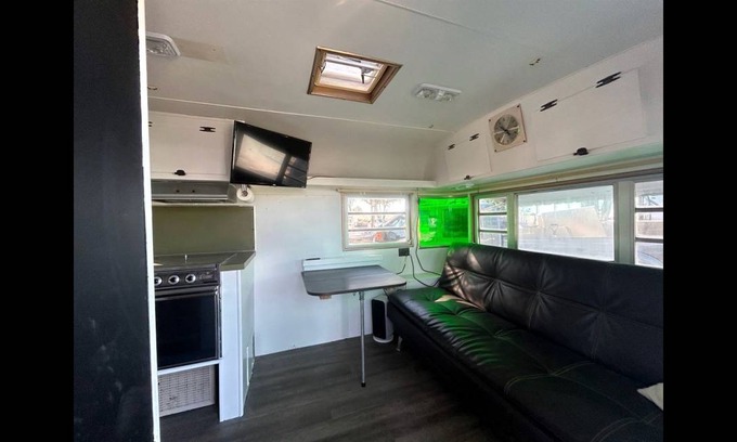 St. Anthony House | Mobile home ∙ 1 bedroom ∙ 4 guests