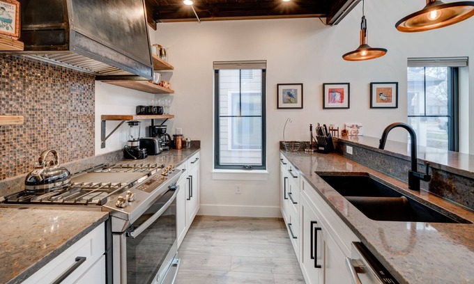 Riverfront House | Modern Industrial Farmhouse - 2019 Missoula Parade of Homes Winner