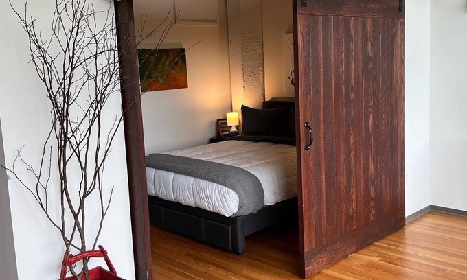 Scioto Mile Apartment | Modern Style Apartment-Heart of Downtown