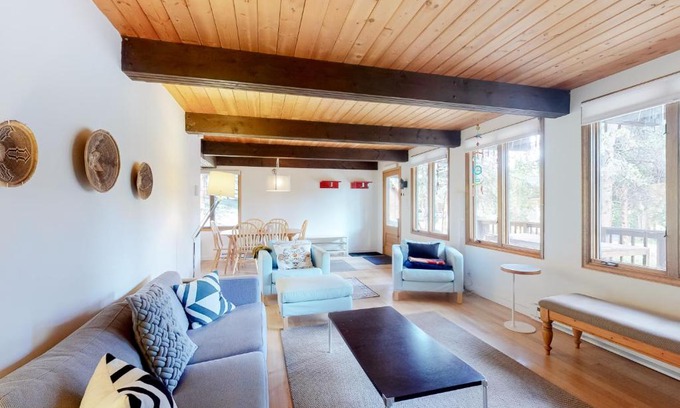 Westridge House | Mountain Chalet
