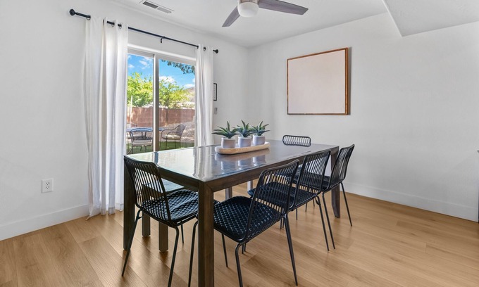 La Verkin House | Newly Remodeled Home Near Zion - Wifi - Self Checkin/Out - Outdoor Grill