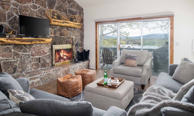 Teton Village Condo | Outpost: Four Seasons II C6 - Hot Tub Access!