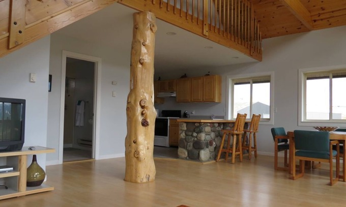 Livingston Cabin | Paradise Valley View Cabin