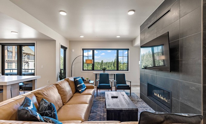 Tamarack Resort Condo | Peaceful Condo|Ski In/Out|3 Balconies|gas fireplace