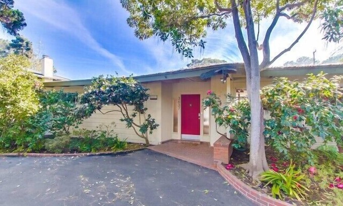 Wooded Area House | Point Loma Woods with pool in beautiful mid century home.