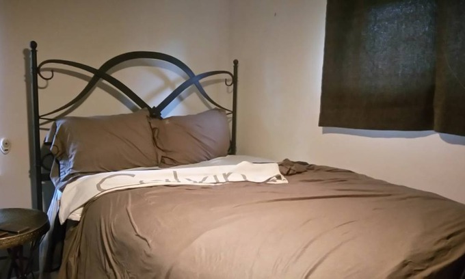 Trotwood Resort | Private room ∙ 1 guest