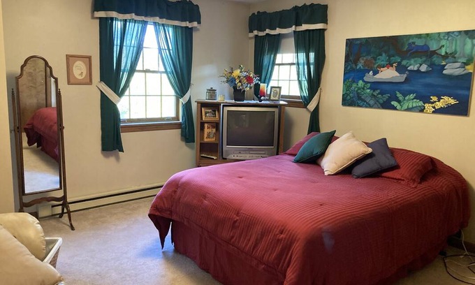 Stormstown Resort | Private room ∙ 2 guests