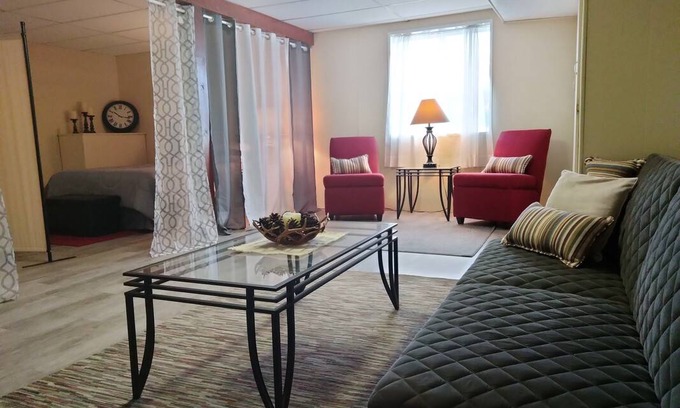 Missoula Resort | Private room ∙ 4 guests