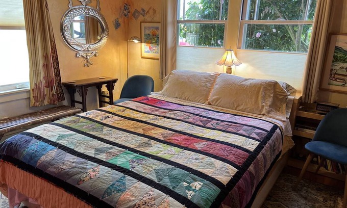 Port Townsend Historic District Resort | Private room ∙ 2 guests