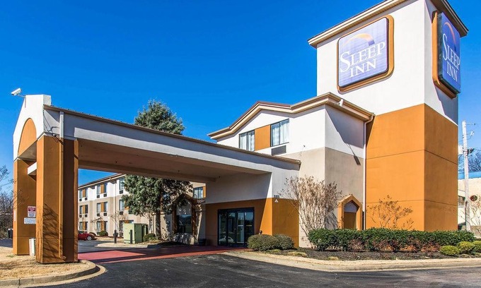 Raleigh Hotel | Quality Inn