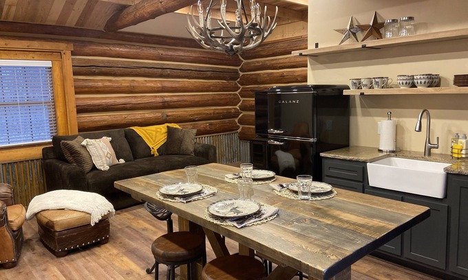 Columbia Falls Cabin | Teton Cabin- Columbia Mountain Ranch