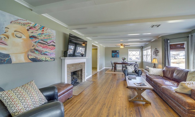 Mayo Meadow House | Tulsa Home w/Yard: 5 Mi to Downtown!