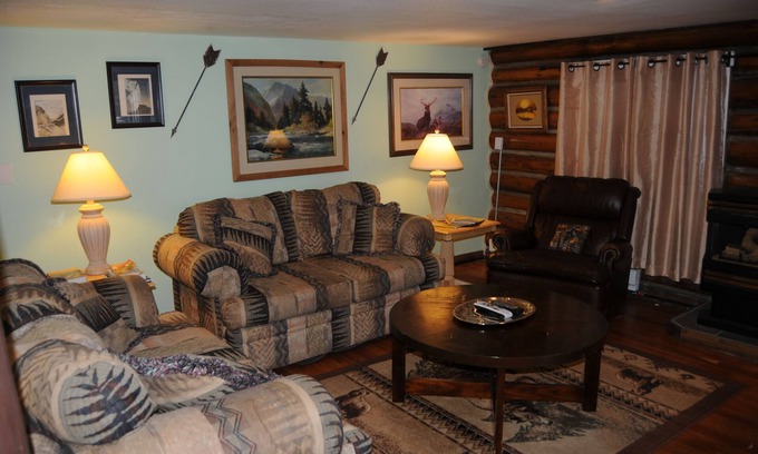 West Yellowstone House | Two Bedroom Home, Sleeps Eight Just One Mile From Yellowstone's Main Entrance