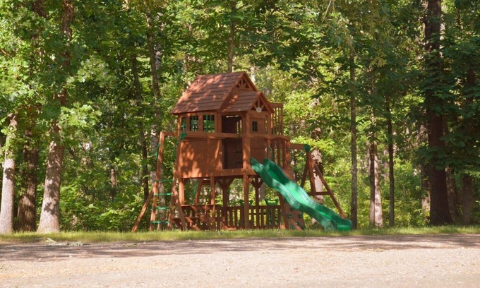 Octavia Cabin | Wilderness Cabin on North End of Broken Bow Lake