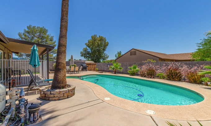 Chandler House | Winter Special! Private Pool/Spa! Heat Optional!